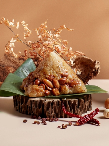 Spicy Szechuan Pepper Chicken with Pearl Peanut Rice Dumpling